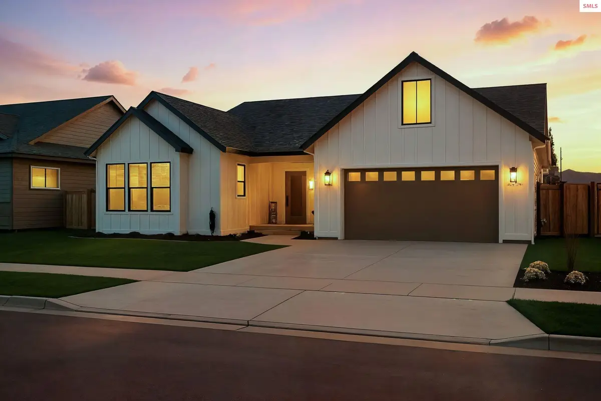 2081 S Aspen Way, Sandpoint, ID 83864 - Image #1