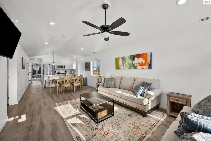 172 W Dustarr Ln, Ponderay, ID 83852 - #3