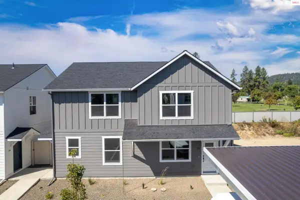 28 Potlatch Loop, Priest River, ID 83856