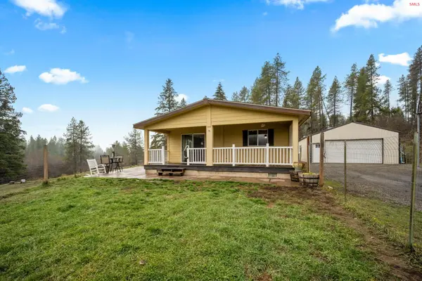 319 Crystal Creek Rd, Fernwood, ID 83830