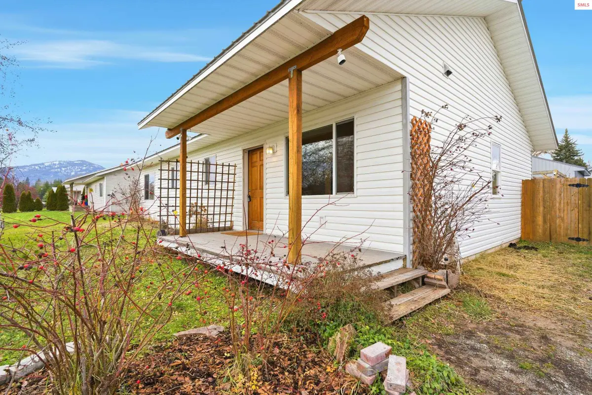 71 Schissler Lane, Kootenai, ID 83840 - Image #1