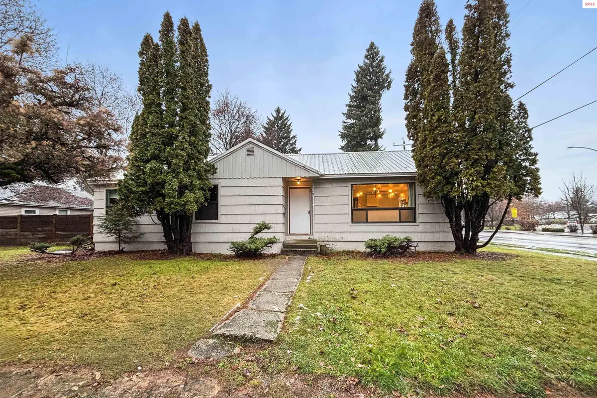 727 Sixth Avenue, Sandpoint, ID 83864 - Image #1