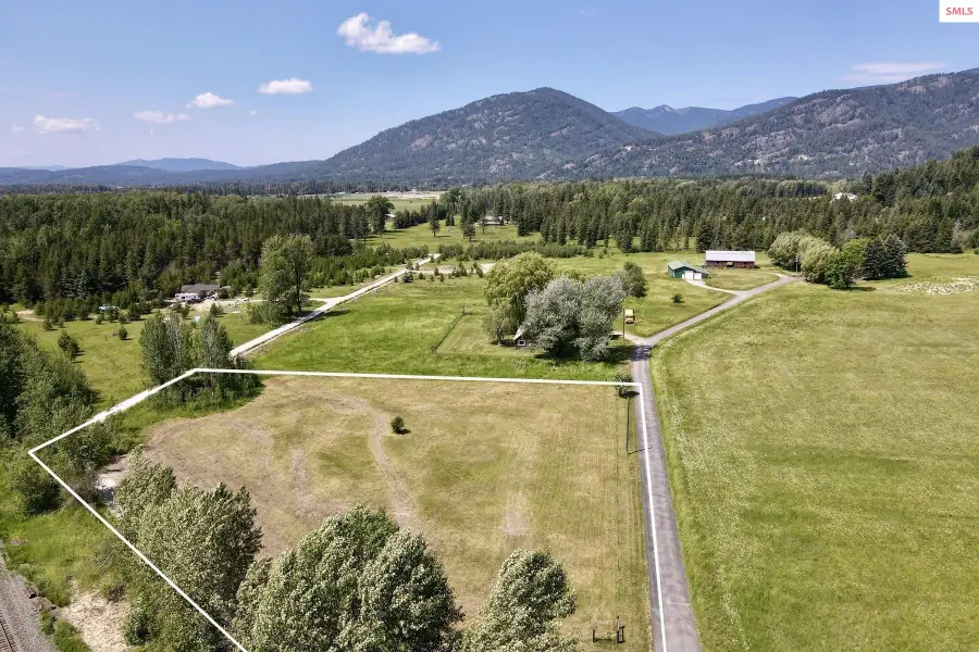 44 Knitting Ln, Sandpoint, ID 83864 - Image #2