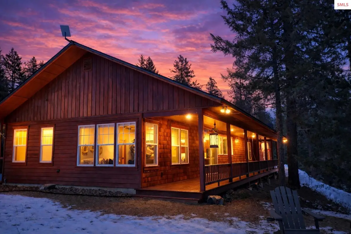 672 Hopkins Rd, Sandpoint, ID 83864 - Image #1