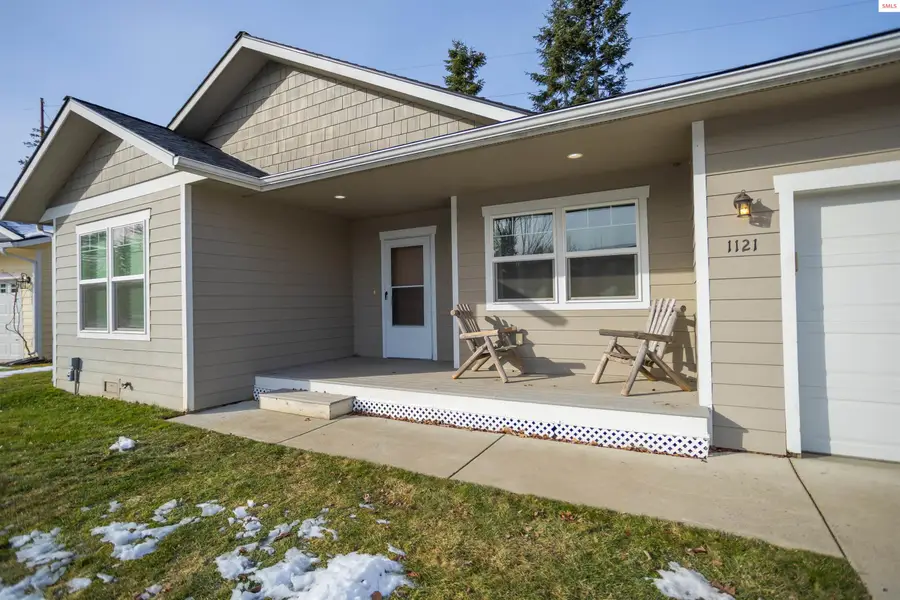 1121 Honeysuckle Avenue, Sandpoint, ID 83864 - Image #2