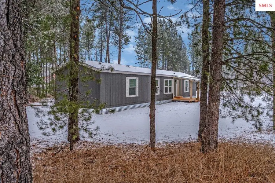 235 Davis Rd, Sagle, ID 83860 - #2