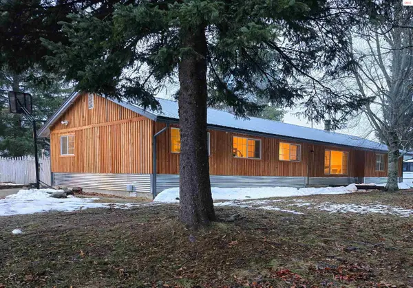 24 Shiras Drive, Sandpoint, ID 83864