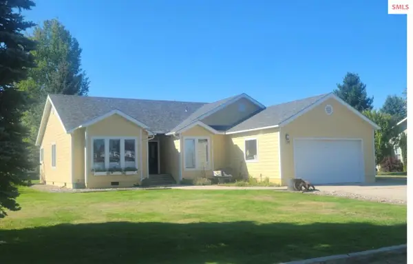 128 Spur Drive, Sandpoint, ID 83864