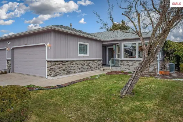 1485 W Woodlawn, Hayden, ID 83835