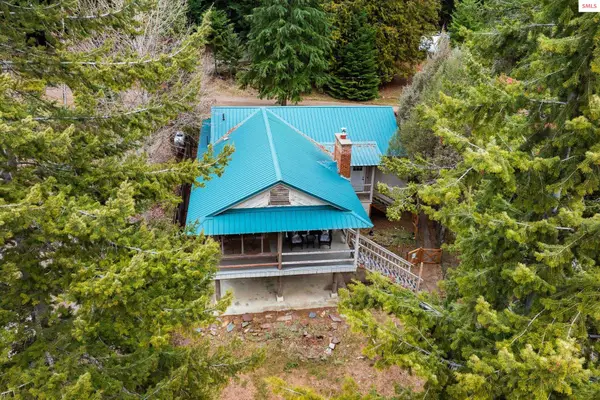 39 Pearl Creek Rd, Sagle, ID 83860