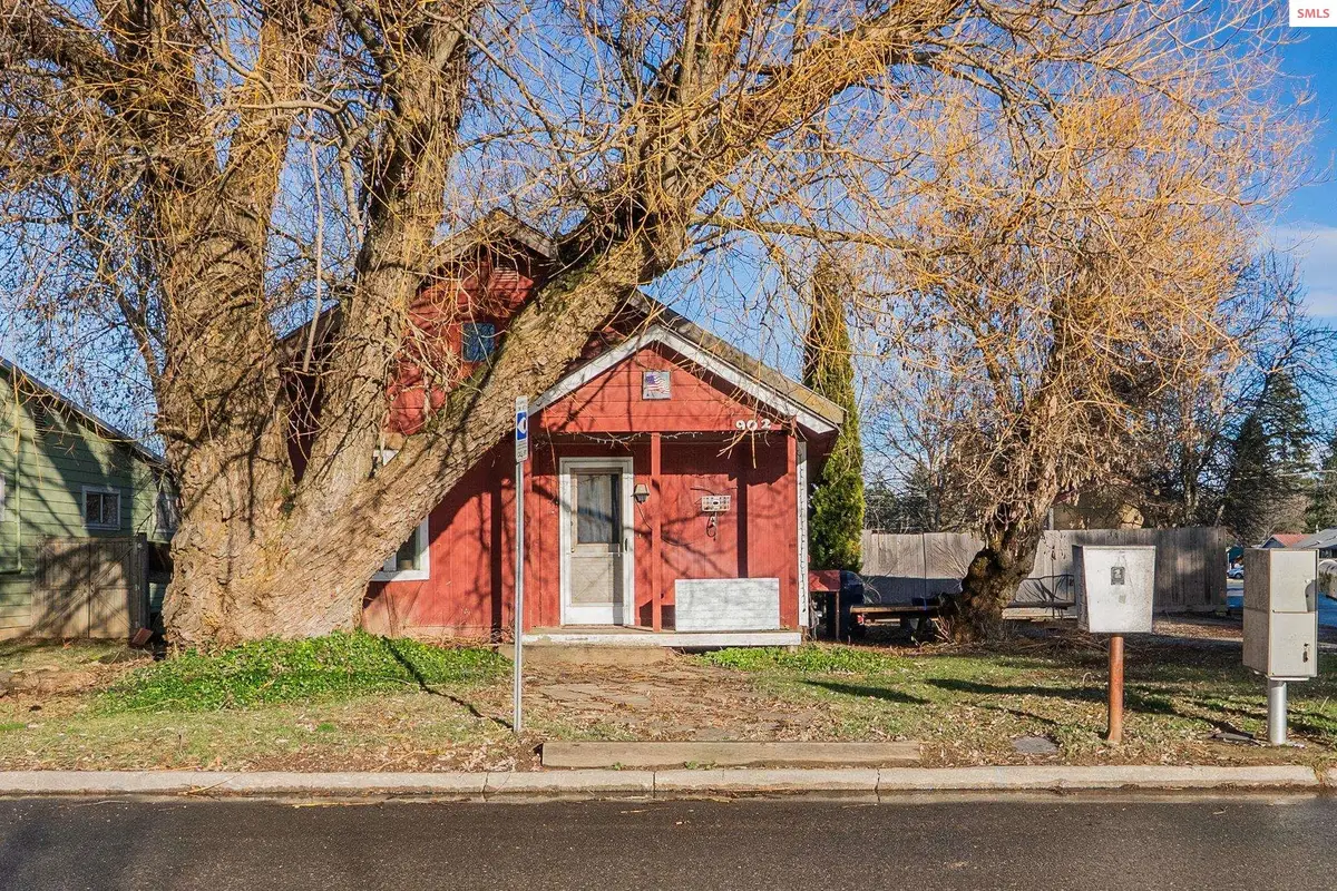902 N Ella, Sandpoint, ID 83864 - #1