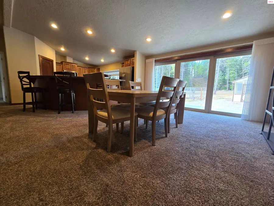 5731 Lake Creek Rd, Troy, MT 59935 - #3