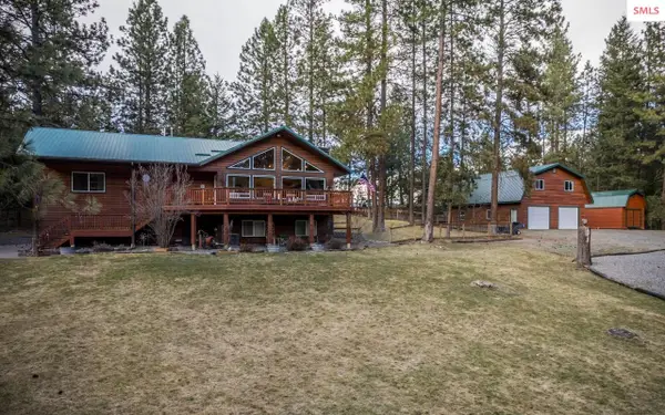 493 Rim Dr., Moyie Springs, ID 83845
