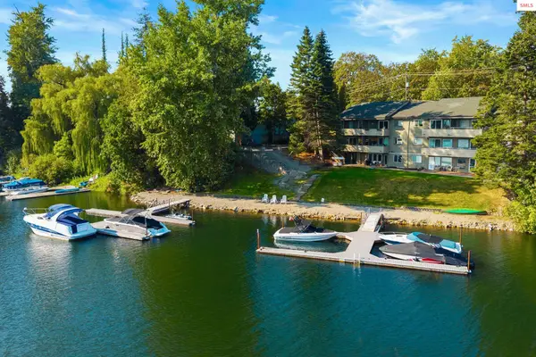 720 N 3rd Ave #9, Sandpoint, ID 83864