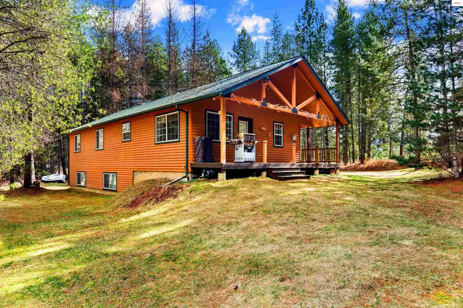 5565 Selle Rd., Sandpoint, ID 83864 - #2