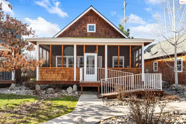 238 Pomrankey Ln, Dover, ID 83825