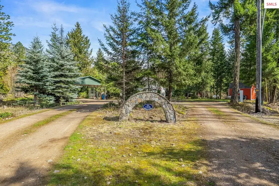 123 E Mountain View Rd, Clark Fork, ID 83811 - #3