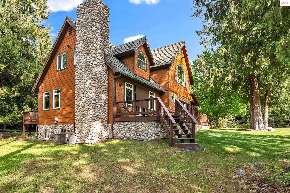 1201 Paradise Valley Rd, Bonners Ferry, ID 83805 - #1