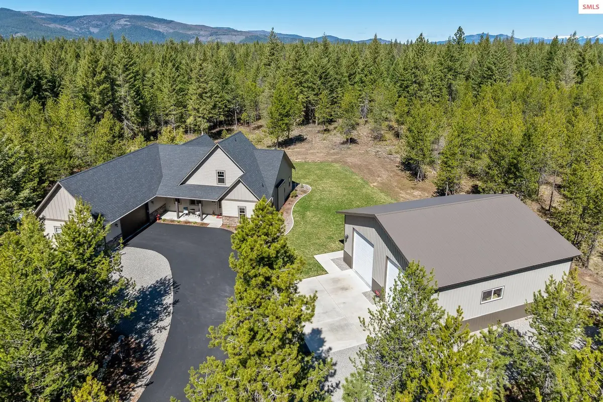 545 Peacock Ln, Spirit Lake, ID 83869 - #1