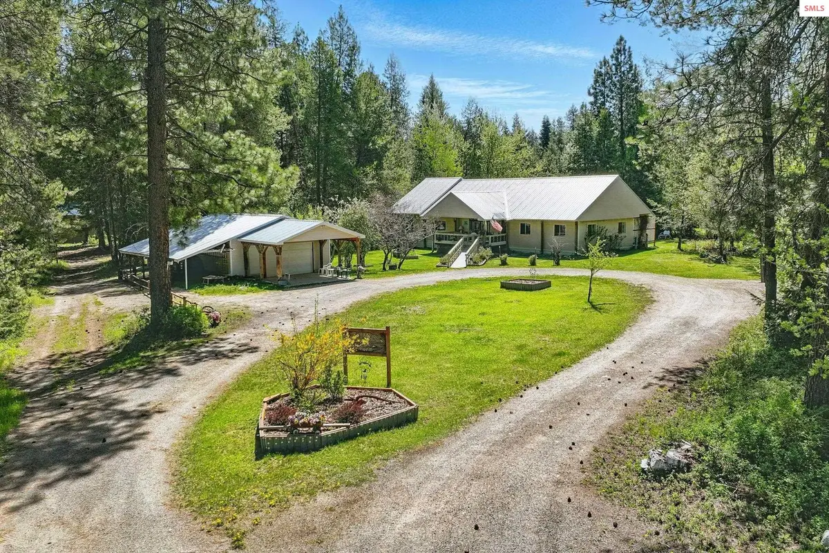 1601 Spades Rd, Sagle, ID 83860 - #1