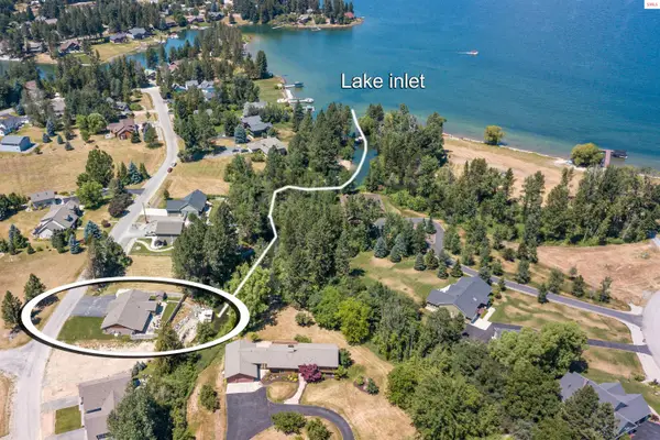 485 Birch Haven Dr, Sagle, ID 83860