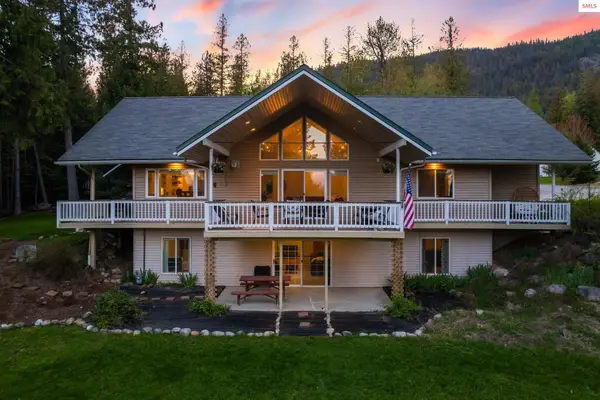 244 Leisure Ln, Sandpoint, ID 83864