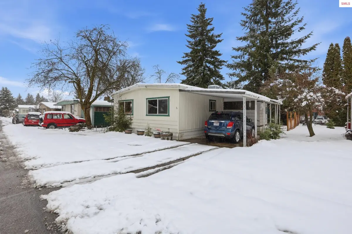 8901 E N Starr Loop, Hayden, ID 83835 - #1