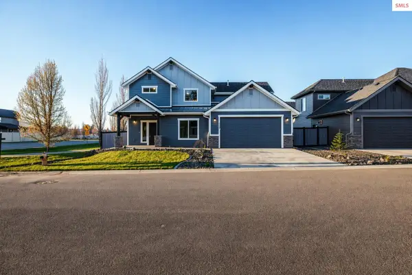 673 W Monashee Lane, Hayden, ID 83835