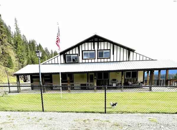 1870 Hwy 57, Priest River, ID 83856
