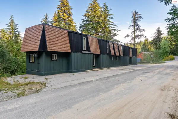 169 Snowplow Rd Unit 1, Sandpoint, ID 83864