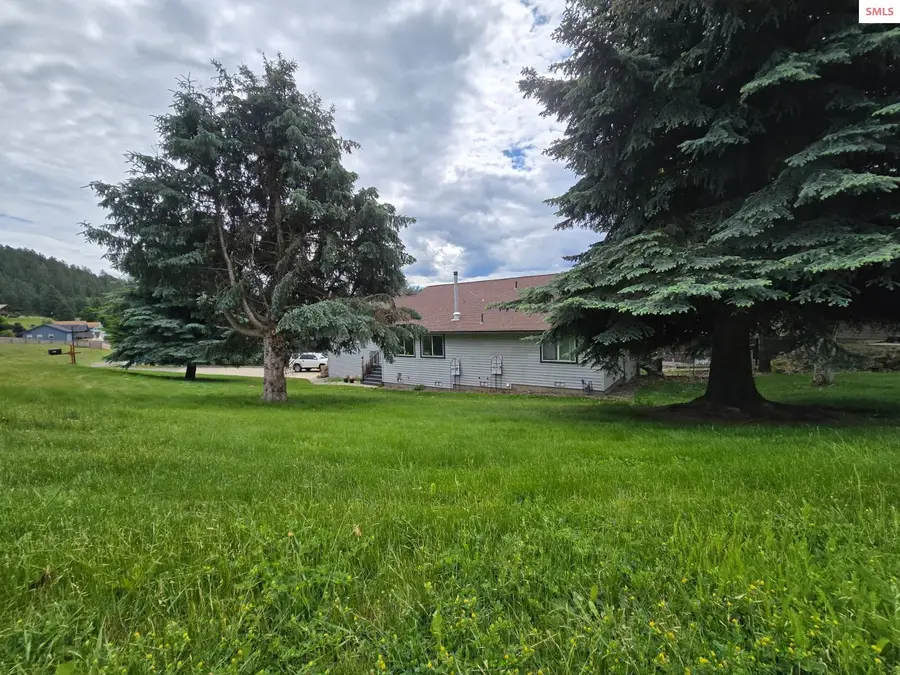 6894 Wild Rose Lane, Bonners Ferry, ID 83805 - #2