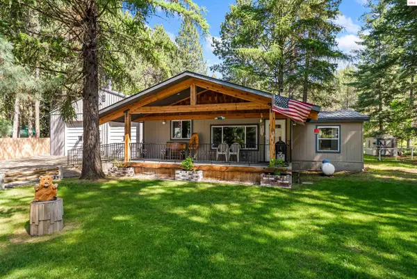 169 Shelby Road, Priest River, ID 83856