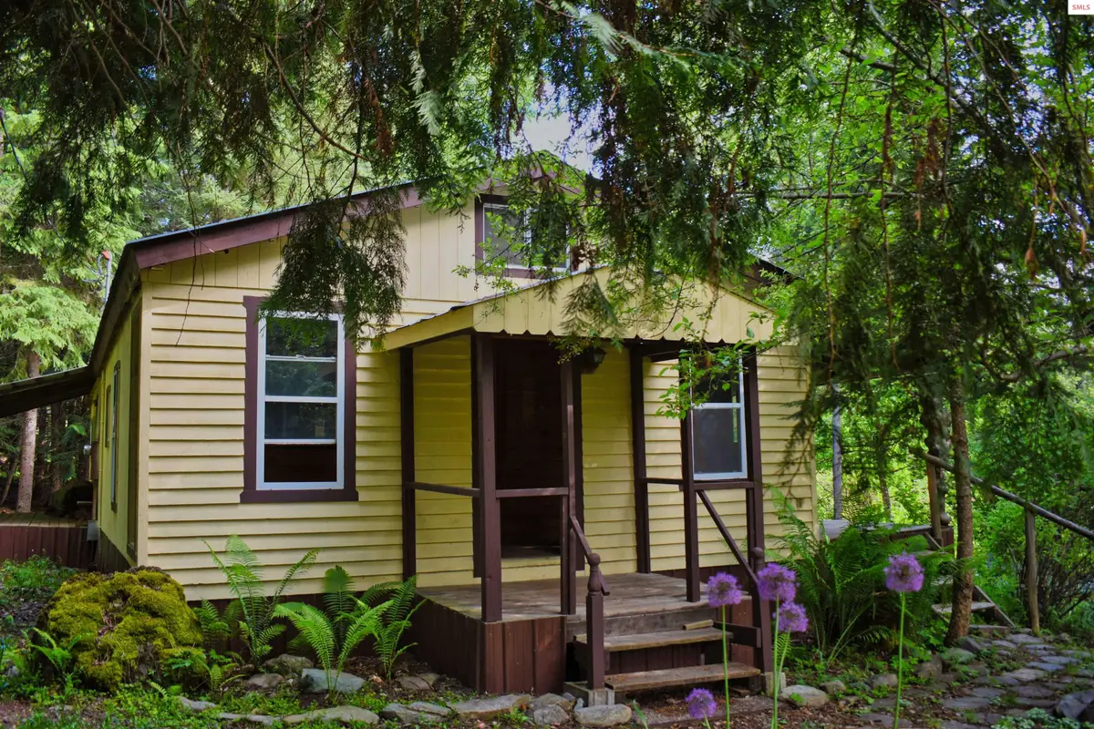 4801 Old Highway 2 Loop, Moyie Springs, ID 83845 - #1