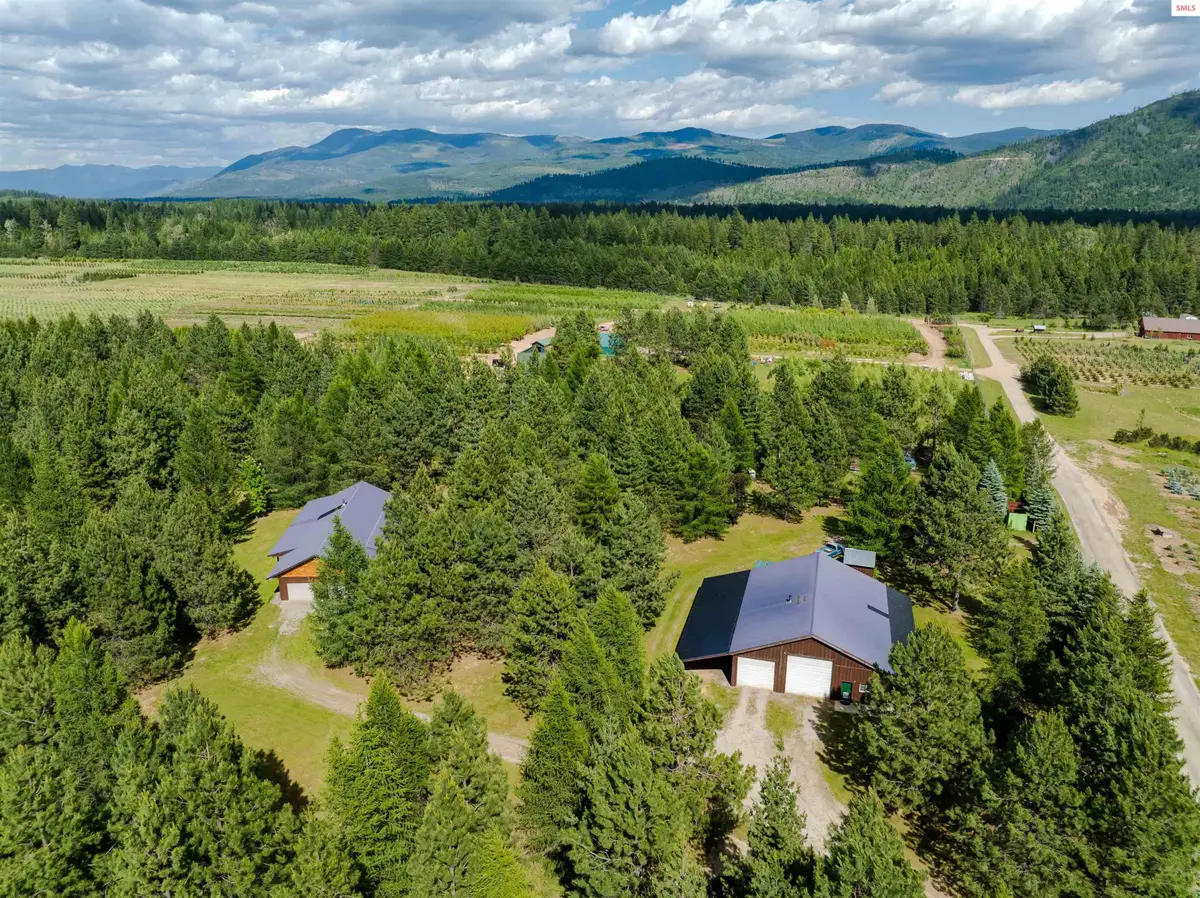 397 Doe Road, Naples, ID 83847 - #1