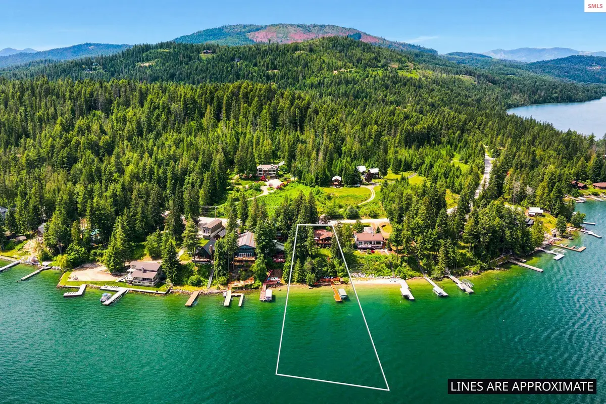 2583 Lakeshore Dr, Sagle, ID 83860 - #1