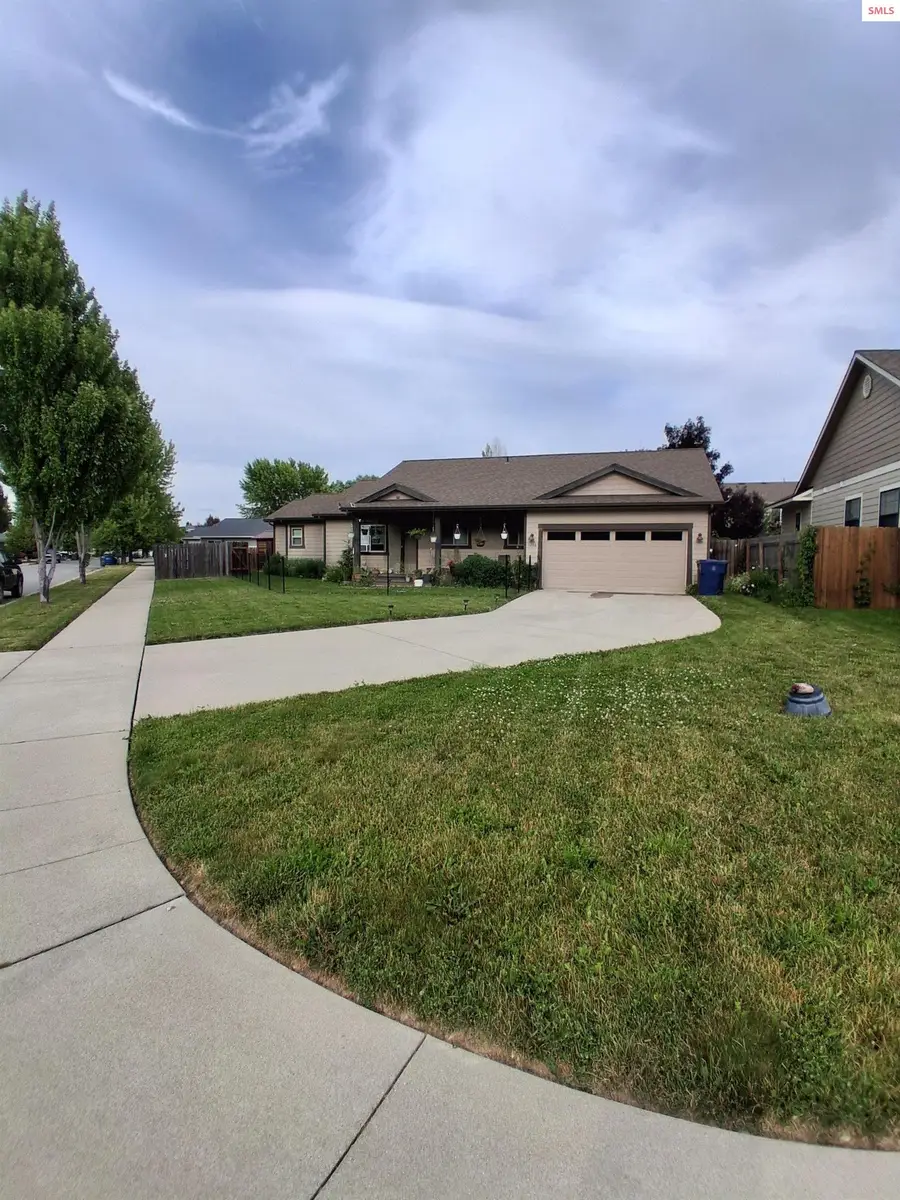 1206 Honeysuckle Avenue, Sandpoint, ID 83864 - #3