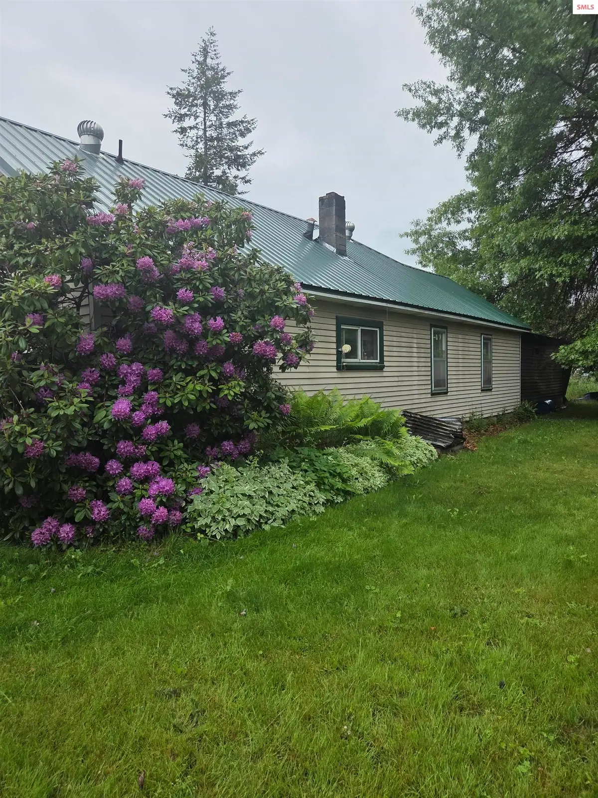 75 W Railroad Avenue, Moyie Springs, ID 83845 - #1