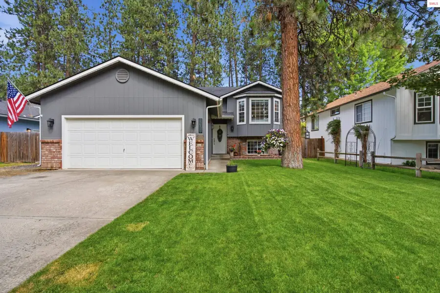 201 S Aerie Ct, Post Falls, ID 83854 - #3