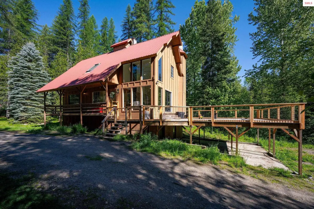 6045 Upper Pack River Rd, Sandpoint, ID 83864 - #1