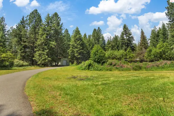 150 Denali Road, Sagle, ID 83860