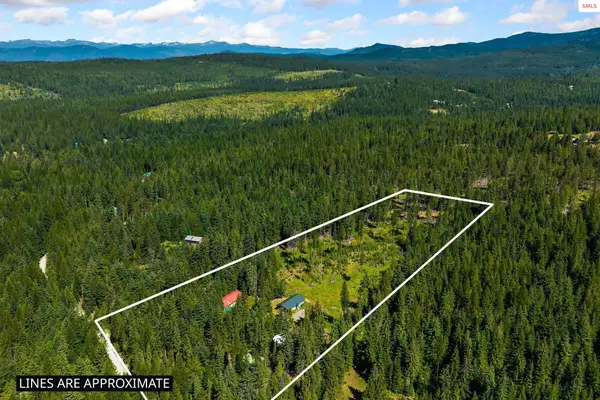 273 Flume Creek Rd, Sandpoint, ID 83864