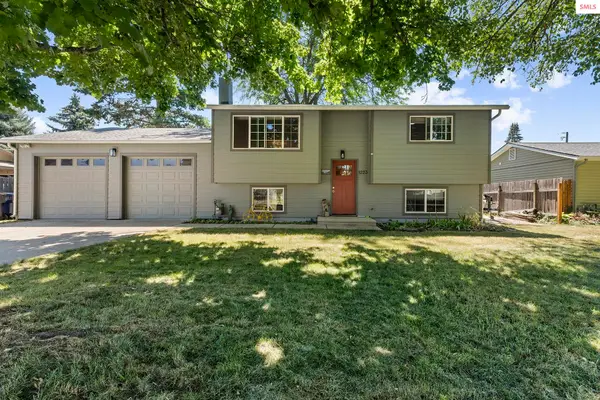 1223 Garden Street, Sandpoint, ID 83864