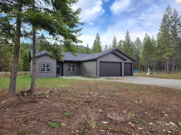 355 Elk, Moyie Springs, ID 83845