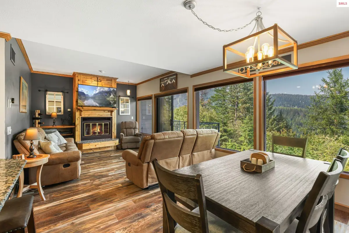 128 Blooming Flower Ct, Sandpoint, ID 83864 - #1