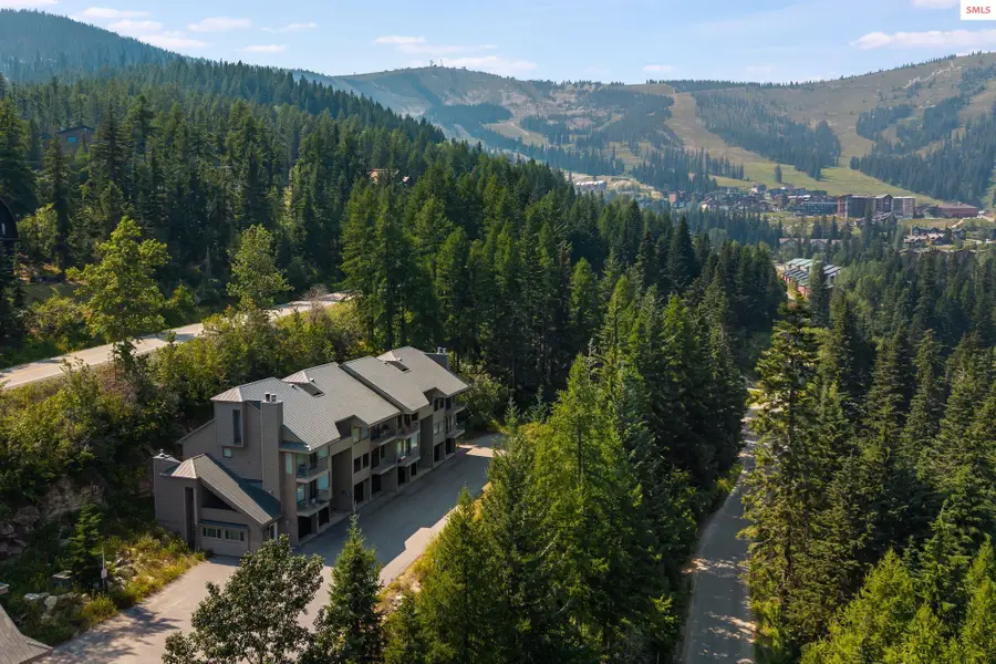 128 Blooming Flower Ct, Sandpoint, ID 83864 - #2