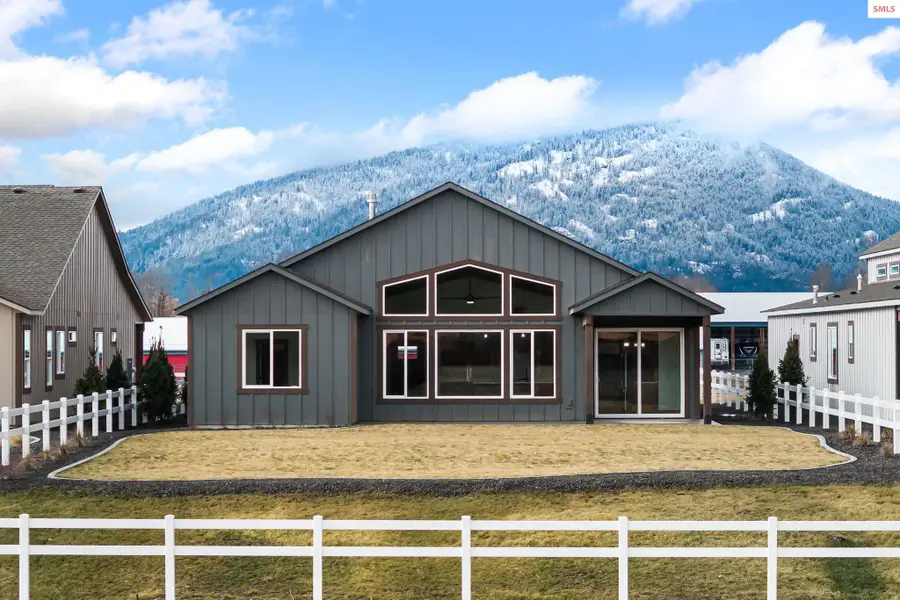 127 Backtrack Rd, Sandpoint, ID 83864 - #3