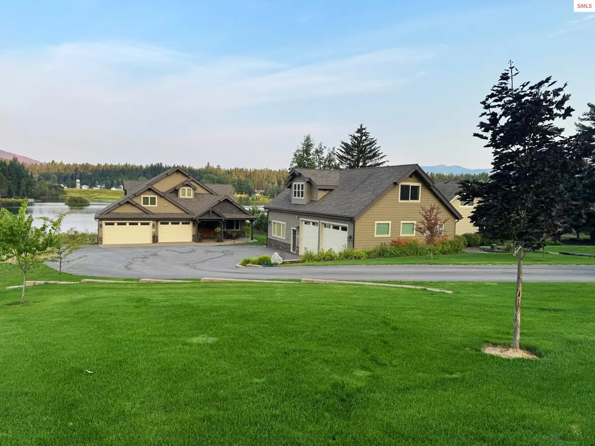 417 Comeback Bay Ln, Sagle, ID 83860 - #1