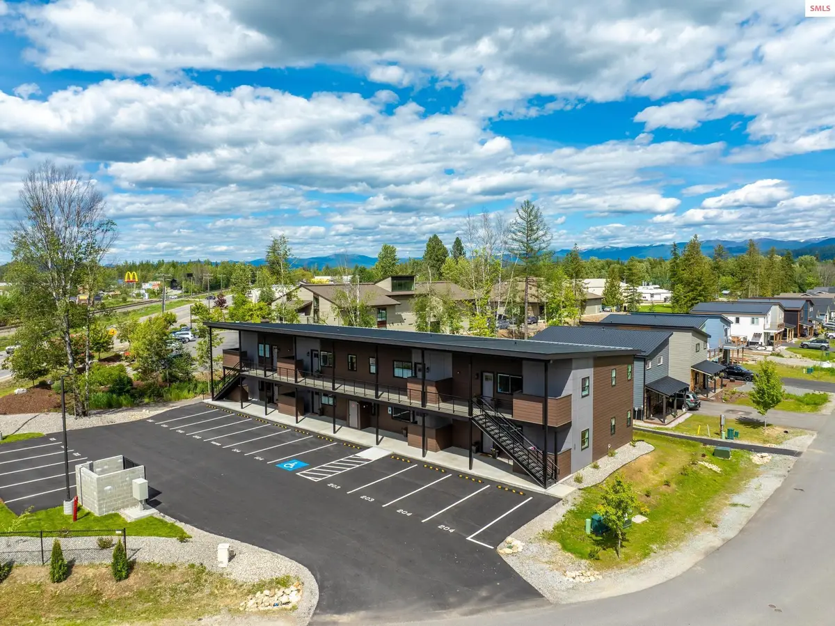 50 Carnelian Ave 102, Ponderay, ID 83852 - #1