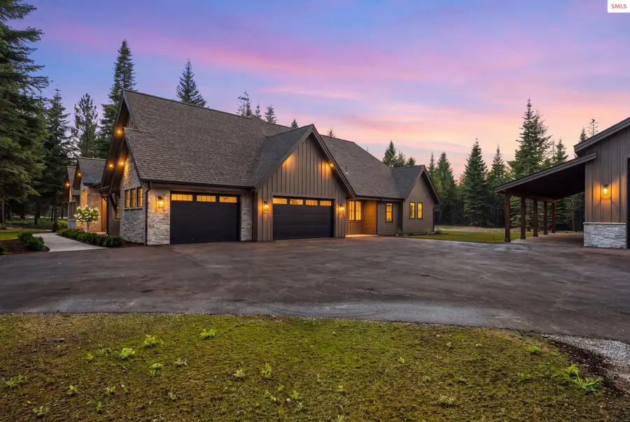 21561 N Ranch View Dr, Rathdrum, ID 83858 - #2