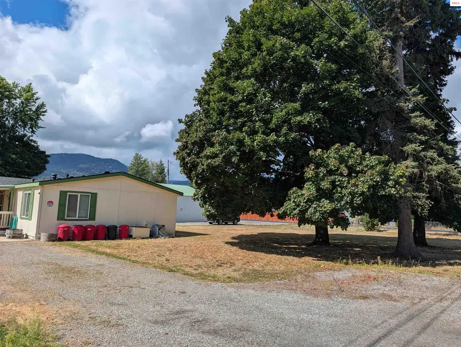 187 Second St, Ponderay, ID 83852 - #3